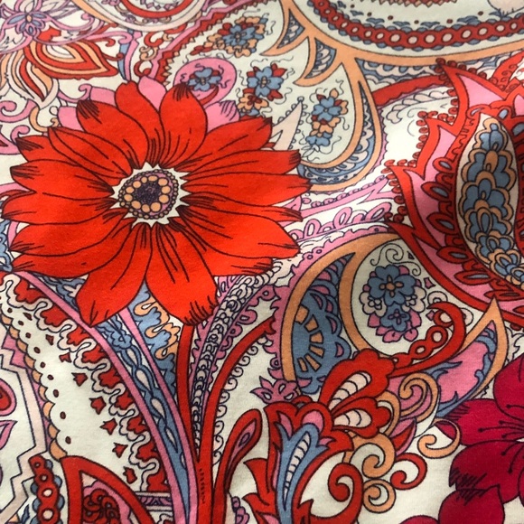 Talbots Tee - Picture 3 of 3